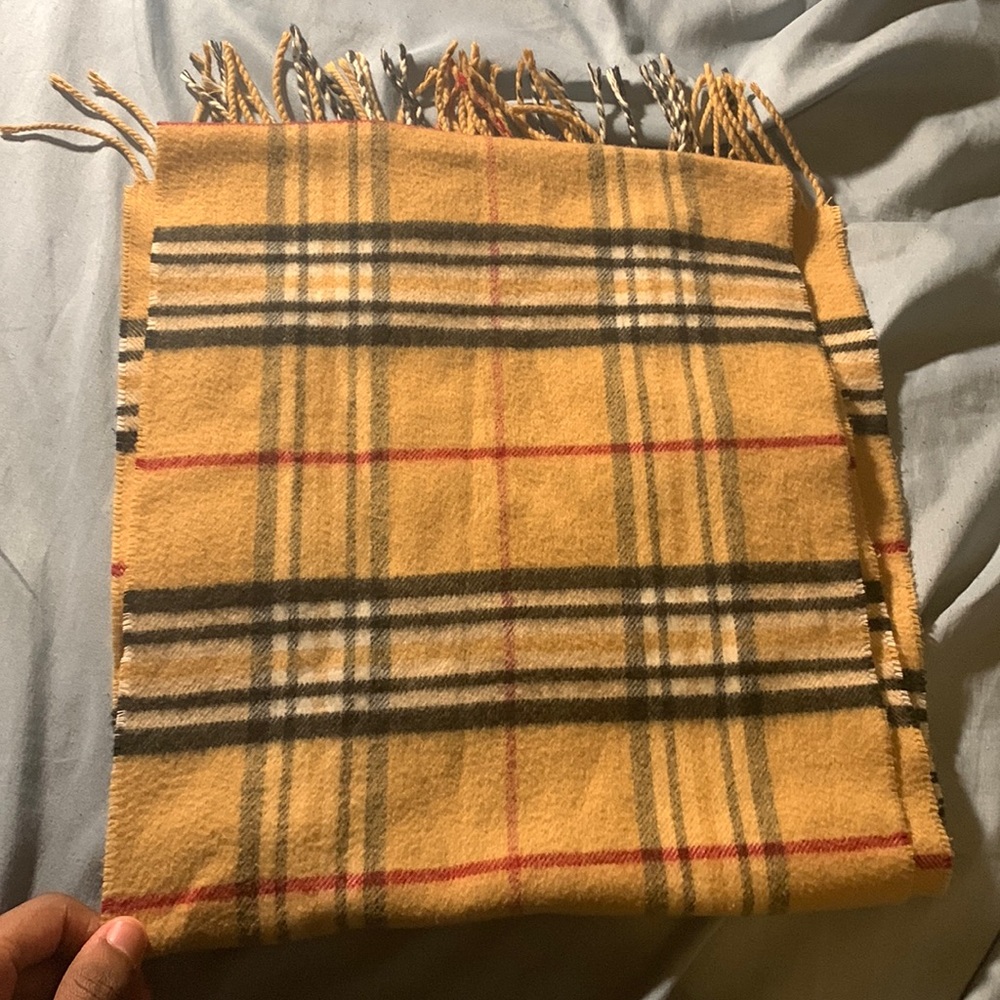 Burberry scarf